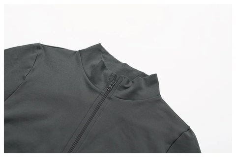 Women's jacket with zipper